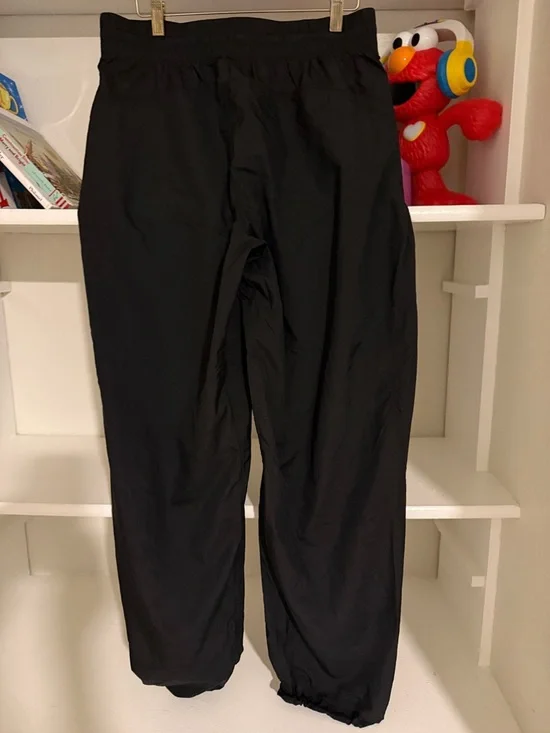 Lululemon LICENSE TO TRAIN Light Weight Jogger - Picture 8 of 9